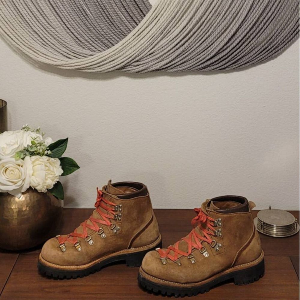 Vasque Women's Lace Up Boots - Brown and Orange